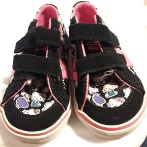 BOGO 🌸Hello Kitty Vans🌸